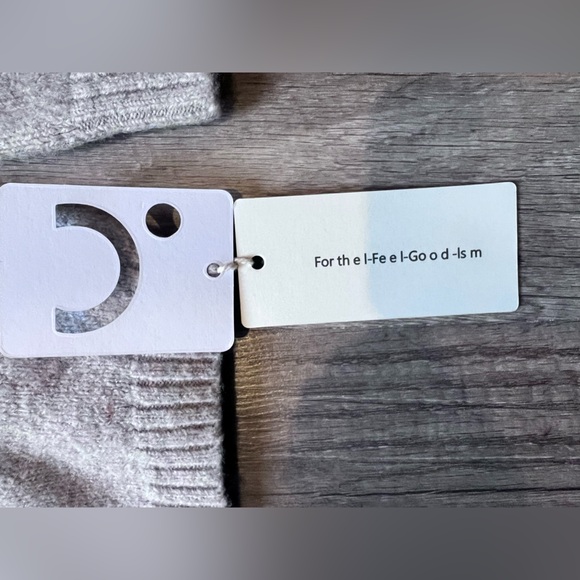 Cozy Warm oatmeal beige soft cozy Sweater Womens Large - Picture 4 of 6